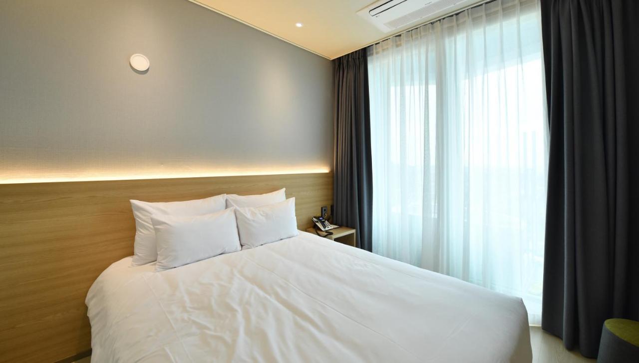 Ocean Soleview Hotel Инчон Экстерьер фото