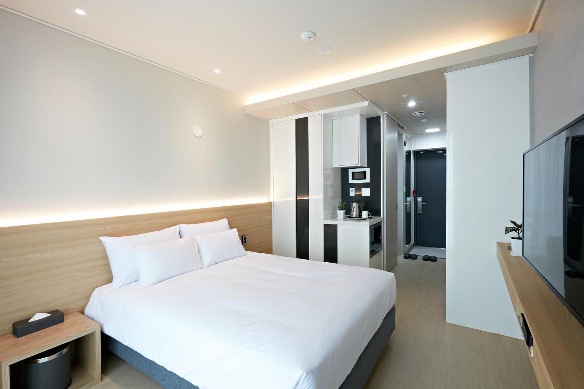 Ocean Soleview Hotel Инчон Экстерьер фото